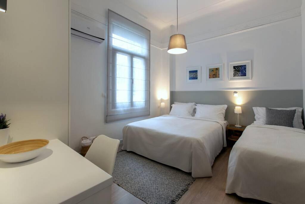 Athens Center Modern Apt In Art Nouveau Building Екстериор снимка